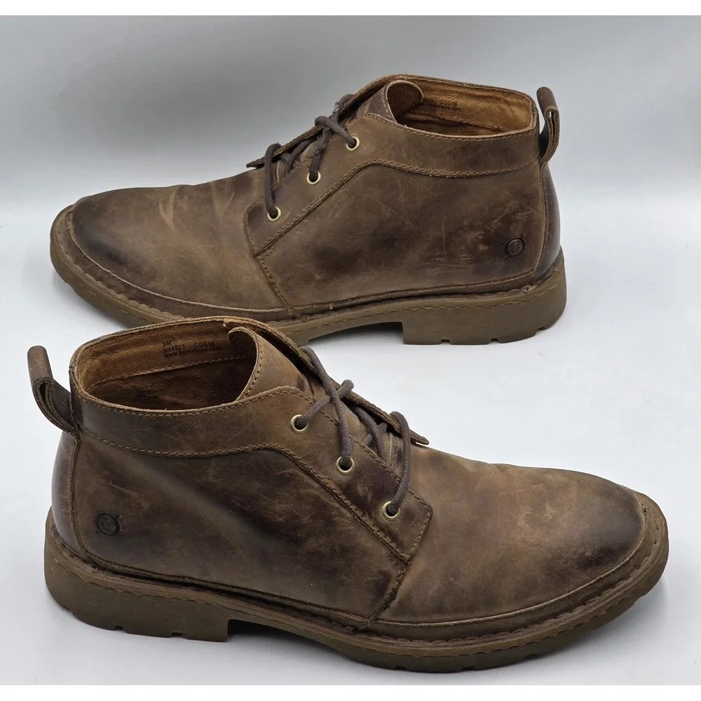 Born H44523 Men's Distressed Brown Leather Chukka Ankle Boots Size 9M Casual